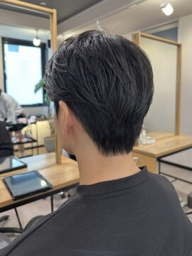 ノラ ギンザ(NORA GINZA) ダウンパーマニュアンスパーマセンターパートコンマヘア髪質改善