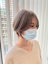 【ハイトーンベージュ×ショートスタイル×髪質改善】