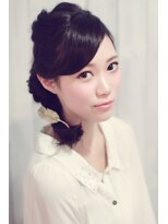 シロフイケブクロ(shirof ikebukuro) 波ウェーブあみこみアレンジ