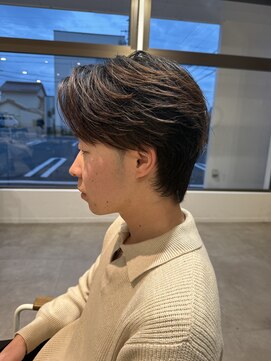 ヤテ(yate') フェザーショート