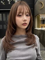 アビー(ABBEY)&nbsp;レイヤーカットハッシュカットフェイスレイヤーシースルーバング