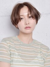 ピークアブー アヴェダ 池袋東武(PEEK-A-BOO AVEDA)&nbsp;乾かすだけでまとまる前髪長めハンサムショート×ベージュカラー