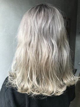 ジーナ(XENA) ホントアッシュ