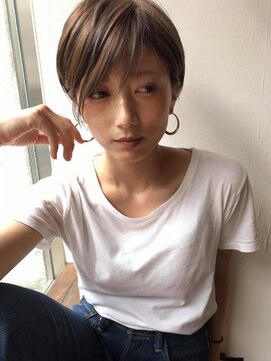 ヘアーメイクチック(HAIR MAKE CHiC) ショートラベンダーベージュ