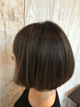 ブリス(BLISS) スモーキアッシュ