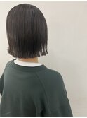 くすませカラー×ぱっつんボブ