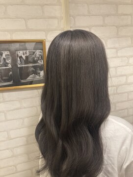 ストーリーズ(storiiz) ナチュラルグレージュカラー