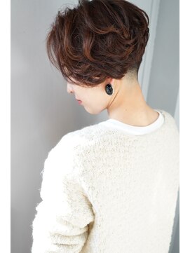 ドッツ(Dots.) 【Dots.】大人カッコイイショート。ひし形ショート。