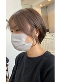 斜めバング/シルキーベージュ/ブラントカット[国分寺駅]