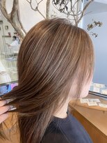 リアン(Lien)&nbsp;白髪ぼかしハイライト