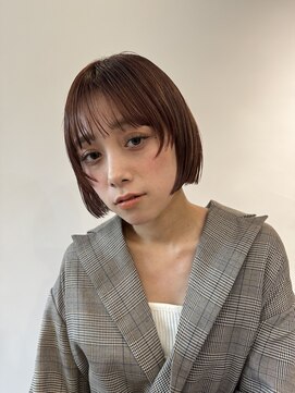 ソルバイシエロ(sol × cielo) ぱつっとボブ