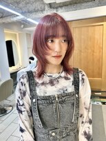 テトラ バイ ネオリーブ 横浜西口店(tetra by neolive)&nbsp;ウルフカット　デザインカラー　ブリーチ　くすみレッド　横浜