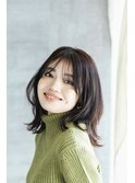 ふんわりレイヤーくびれミディアム