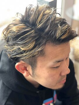 トゥルートラスト オムオム 甲府和戸(True Trust HOMME HOMME) メンズ おしゃれな大人のハイライトカラー デザインカラー