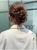 〈Tierra毛利仁美〉洋装・和装にも似合うふんわりシニオンヘア