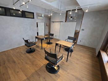 SYMME【3月1日OPEN(予定)】の写真/《心と髪を整える、上質空間》忙しい日々の合間にほっと一息つける心地よいサロンタイムをSYMMEでー。