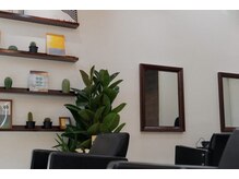 コージーニーヨンナナ 船橋駅(COZY247)の雰囲気（[船橋駅/メンズカット/メンズパーマ/メンズサロン/眉毛]）