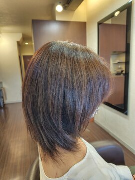 ヘアメイク ビス(Hair Make Bis.) レイヤースタイル