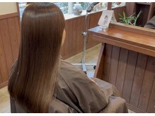 ビーチ ヘア アンド メイク(Beach HAIR and MAKE)の雰囲気（天然由来成分がカラーのたびに美髪へ導くエイジングケアカラー）