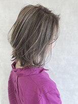 ムウ 難波(MOU)&nbsp;エッジショートハイライトくびれセミディアッシュカラー