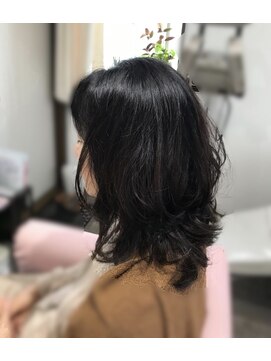 サポート(support) ふんわり癖毛ミディアム