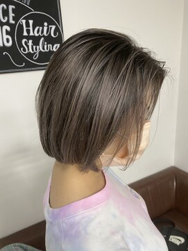 ヘアーデザインサロン スワッグ(Hair design salon SWAG) ショート バレイヤージュ