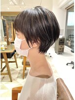 ネオリーブエム(Neolive em;)&nbsp;スッキリ美シルエットショート☆似合わせカット