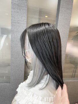 リオリス ヘア サロン(Rioris hair salon) ミディアムヘア×ハイトーンインナーカラー