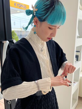 ムネ ラ モード ルジュール(MENER LA MODE re'jouir) cyaan blue × arrange