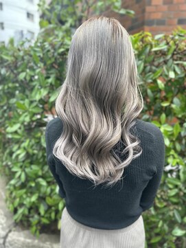 ネオヘアー 曳舟店(NEO Hair) シルバーグレージュ/ダブルカラー/透明感ベージュ/曳舟