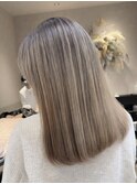 ホワイトブロンド/イメチェンヘアスタイル/美髪のススメ