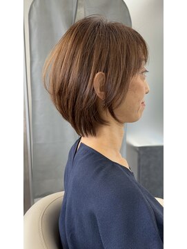 ジエクトアイロ 江坂駅前店(The Ect ilo) 大人ショートボブ ツヤ感ブラウン