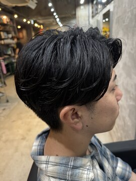 カーニー 上野(kearny) フェザーパーマフェザーショートニュアンスパーマシャドウパーマ