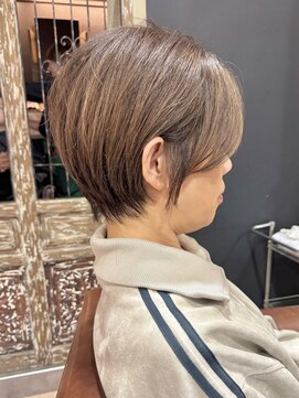 ハピネス クローバー 学園前店(Happiness CLOVER) ☆イメチェン大人かわいい★ショートボブ/白髪ぼかし/ハイライト