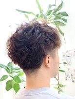 ラグラスヘア(LAGRAS HAIR)&nbsp;ツーブロックでパーマスタイル