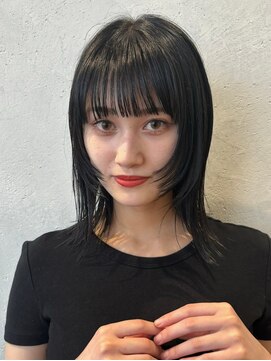 ノイ(noi) 顔周りレイヤーカットくびれヘアミルクティーベージュカラー