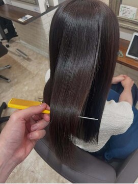 リッシュ ユーカリが丘店(Lish) 【艶髪ストレート】