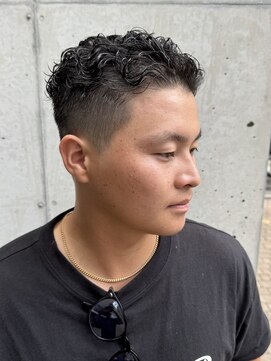 ロンドガルマン 名古屋(Lond GULLMAN) オールバックスタイル