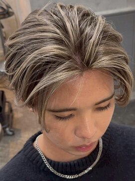 アポロ 横浜駅店(apollo) MEN’S HAIR/サーフカール/刈り上げセンターパート/ブリーチ