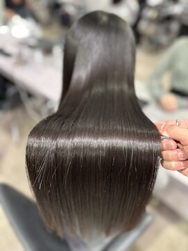 キュア 表参道(CURE) イメチェン/チェリーブラウン/フェミニン/モード/ダークアッシュ