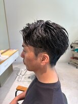 スリー(THREE) 【メンズショート】刈り上げ束感ウェットマッシュ似合わせカット