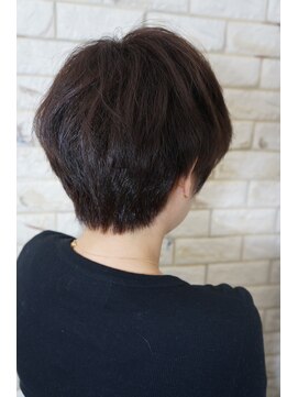 ヘア デザイン ハルプ(hair design HALB) ショート