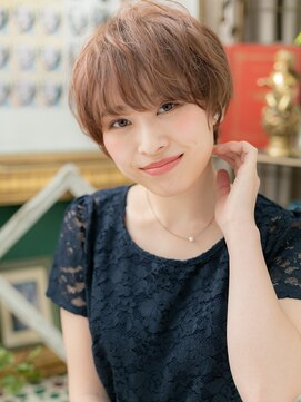 カバーヘア ブリス 上尾西口店(COVER HAIR bliss) 斜めバングで小顔くせ毛風ショートボブb上尾20代30代40代!