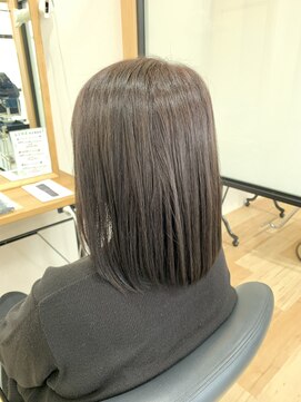 ハヤスズ美容室 艶ボブ