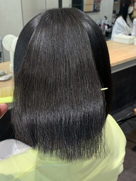 ハブ(hub) 髪質改善ストレート