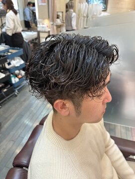 銀座マツナガ 浅草店 大人気☆スパイラルパーマセンターパートツーブロック