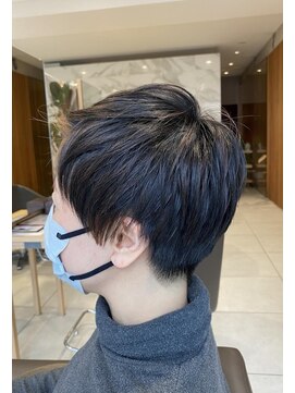 キャリ(CALI) 耳だしベリーショート≪CALI・田町・三田・美容室≫