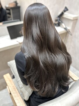 ジーナ 本八幡(Zina) 髪質改善＊ロングレイヤーグレーベージュ＊美髪【Zina本八幡】