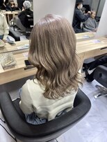 ウェーブス 大宮門街店(wave's)&nbsp;ミルクティーベージュwave's大宮門街　門奈