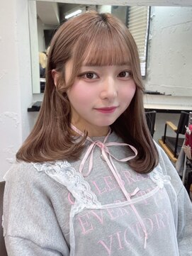 ベレーザ 渋谷(BELEZA) 6879艶髪グレーベージュミルクティーアッシュハイトーンカラー